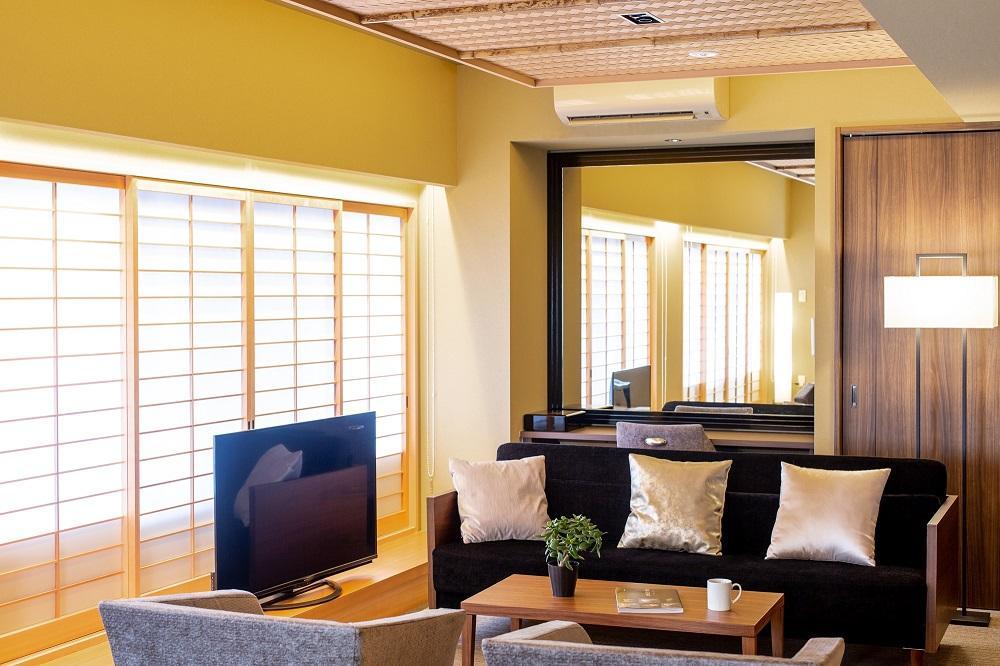 【羽う座 京都五条烏丸】羽う座プレミアムスイート宿泊券（1室）～最大5名様まで宿泊OK～［ 京都 旅行 宿泊 ホテル 旅館 人気 おすすめ 割引 チケット クーポン 観光 トラベル 宿  HAUZA(はうざ) ふるさと納税 ］