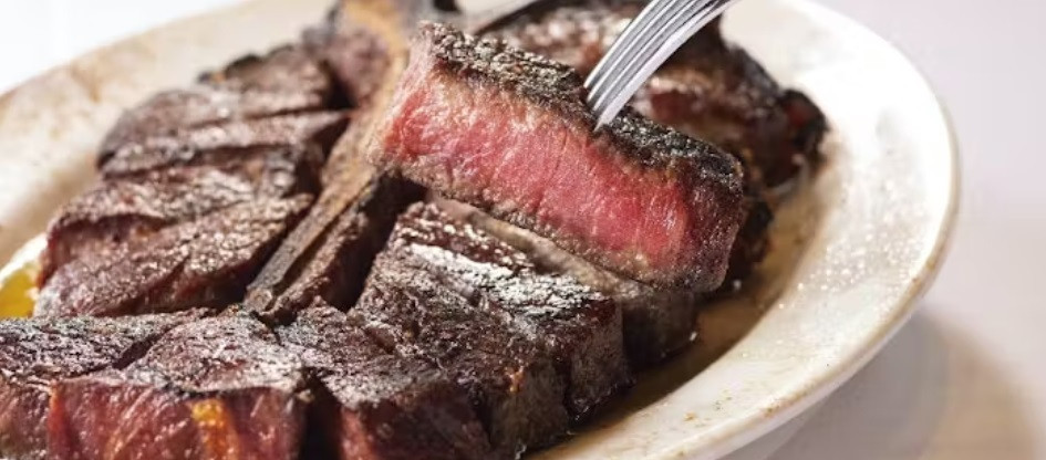 【ベンジャミンステーキハウス 京都店】ペアディナー食事券（Tボーンステーキコース 乾杯ドリンク付）［ 京都 烏丸 ベンジャミングリル モダンクラシック 町家 人気 おすすめ グルメ チケット ふるさと納税 ］