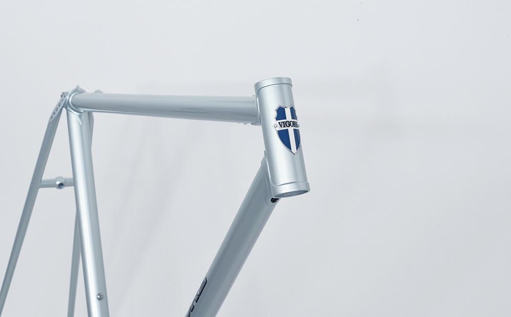 【高島屋選定品】【VIGORE】ラグ付きハンドメイド ロードバイク「70next」(フレーム＆フォーク）［ 京都 ロードバイク 自転車 ブランド 人気 おすすめ スポーツ アウトドア ツーリング ブランド メーカー 取り寄せ 通販 ふるさと納税 ］