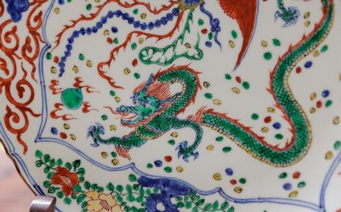 【雲泉】赤渦龍鳳凰宝文皿・萬歴龍鳳凰文皿