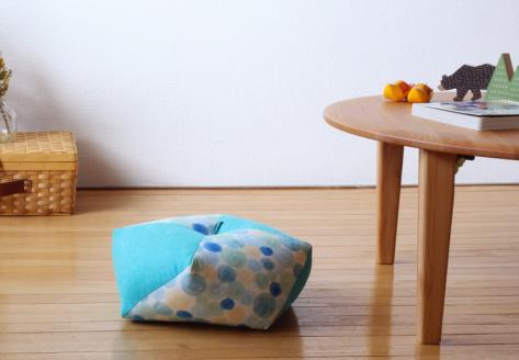 【洛中高岡屋】えがおつながる、おざぶとん『おじゃみキッズ習（しゅう）』（しゃぼんふゆ＆藍玉）