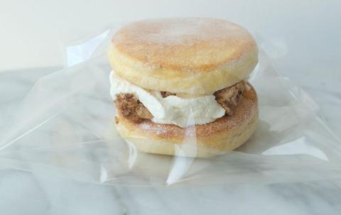 【ライオンカフェ】ふわふわパンケーキサンド10個入り