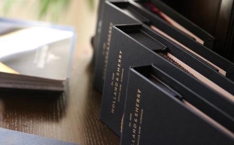 【サルトリアシーラ】メンズ・レディース　オーダースーツお仕立券（165,000円分）