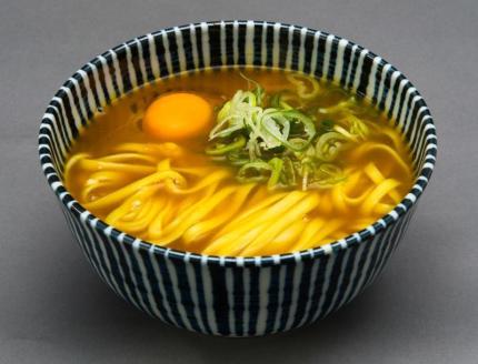 【味味香】巾着袋入り即席麺と人気の即席麺2種とお出汁のセット