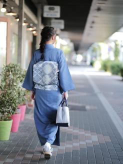 【たゆたふ】30秒で着られる色無地 袷　六花（ROCCA）（薄緑　Ｌサイズ）