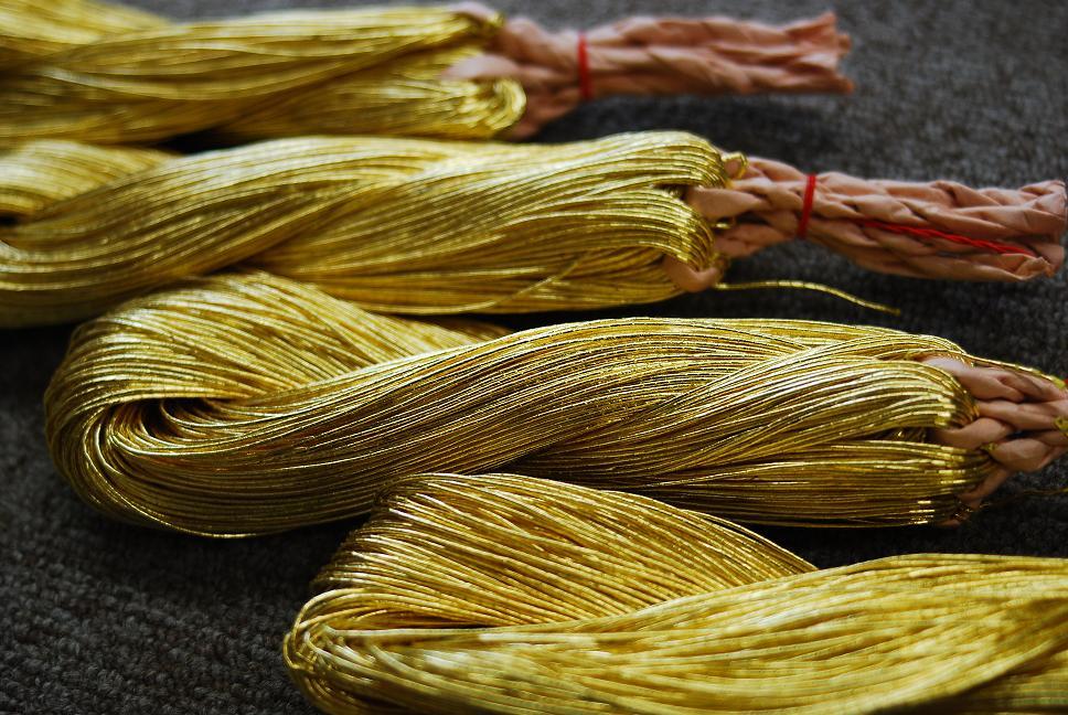 【寺島保太良商店】絲 tabane ブレスレット［ 京都 工芸ブランド 絹素材 手作り 腕飾り 人気 おすすめ アクセサリー 上品 軽やか ギフト お取り寄せ 通販 送料無料 ふるさと納税 ］