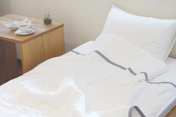 【大東寝具】～オールシーズン快適に使えるブランケット～ 京和晒綿紗 ガーゼケット 5重合わせ（グレー）［ 京都 寝具 老舗 ガーゼ 人気 おすすめ 肌ざわり 快眠 寝ごこち 睡眠 健康 お取り寄せ 通販 送料無料 ふるさと納税 ］