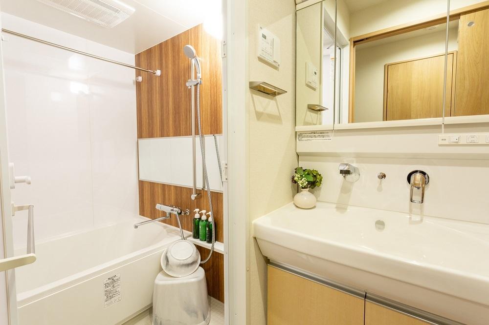 【ホテル モンドンス京都五条】スイートツイン宿泊券（1室）～最大4名様まで宿泊OK～［ 京都 旅行 宿泊 ホテル 旅館 人気 おすすめ 割引 チケット クーポン 観光 トラベル 宿 ふるさと納税 ］