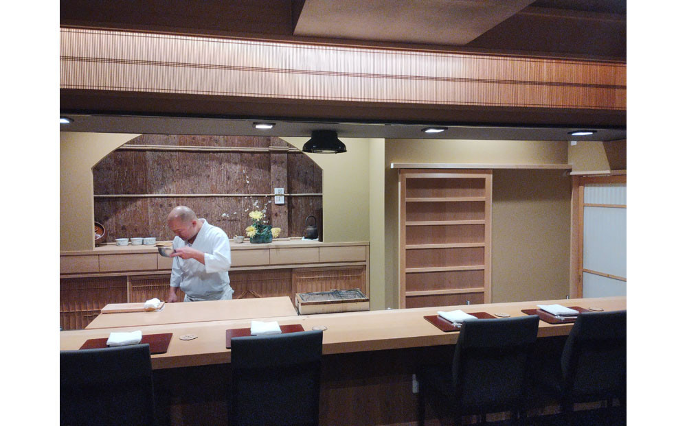 【日月房 旦】秋冬期限定 松葉蟹と寿司コース◆おまかせ ペアお食事券 和牛にも変更可｜京都 料亭 人気 食事券［ 京都 京料理 食事券 2名様分 ランチ ディナー グルメ 美食 おすすめ 旅行 観光 ふるさと納税 ］