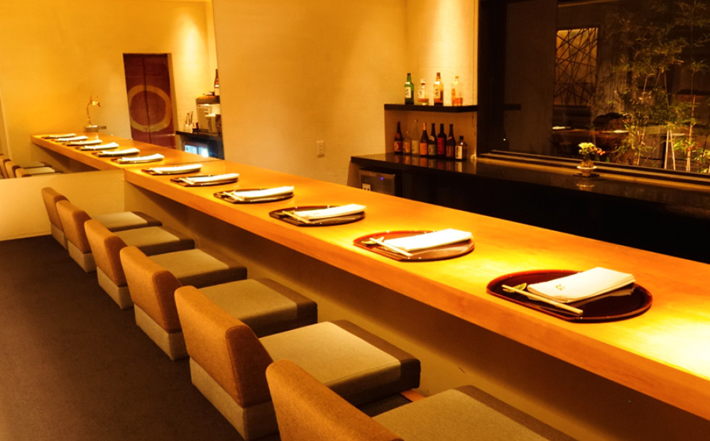 【京阪百貨店】京都・鰻割烹まえはら 炭火手焼きうなぎ白焼 110g［ 京都 鰻 割烹 炭火 手焼き 白焼 秘伝のたれ付き 人気 おすすめ グルメ 京料理 ギフト プレゼント 贈答 お取り寄せ 通販 送料無料 ふるさと納税 ］