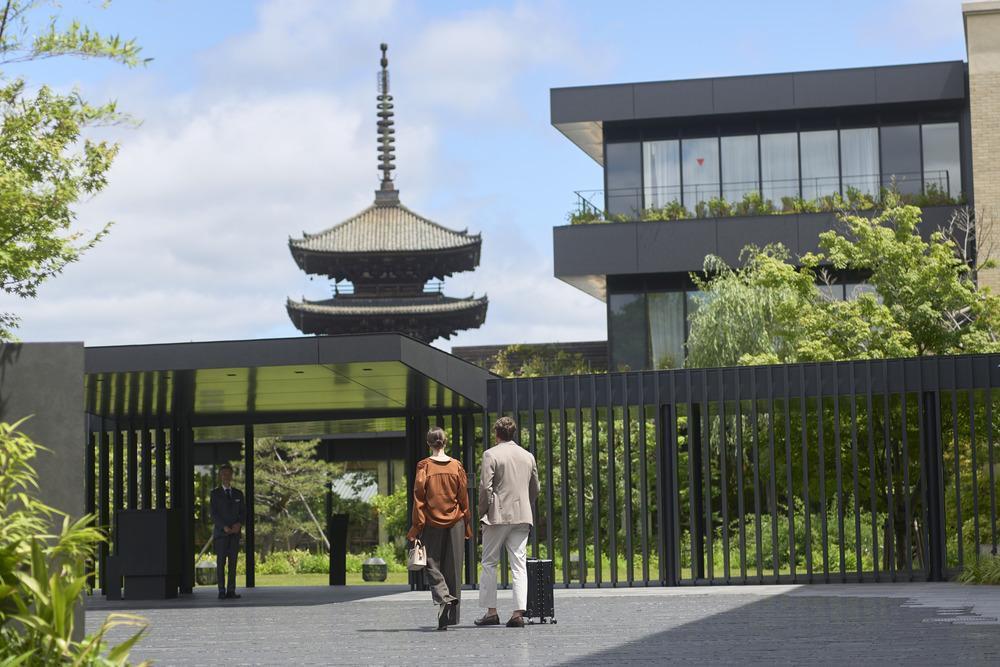 【ザ・ホテル青龍 京都清水】ホテル宿泊ギフト券15,000円分［京都 清水寺 八坂の塔 古都の街並み ラグジュアリー ホテル 宿泊 ギフト券 割引券 割引 チケット 宿泊券 人気 おすすめ ホテル 宿泊 旅行 観光 グルメ ルーフトップ ふるさと納税 ］