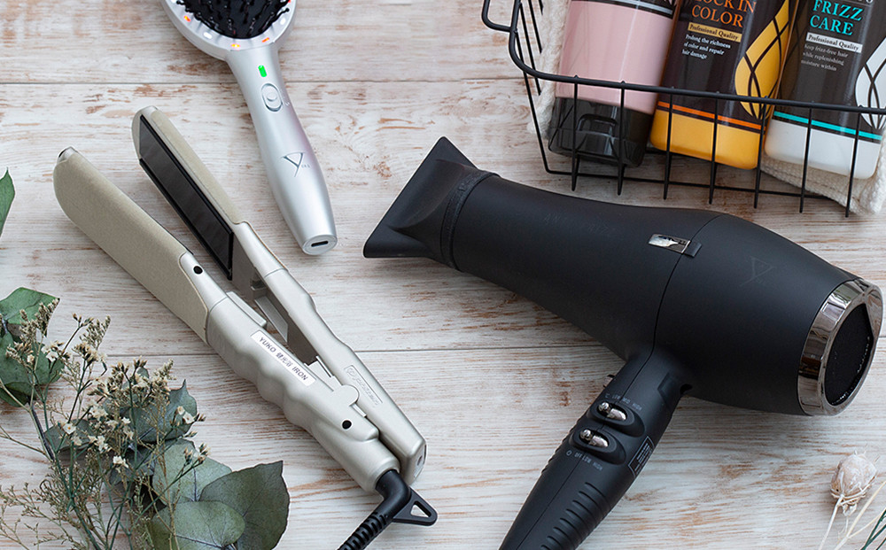 【ファイテン】YUKO ドライヤー［ 京都 phiten プロ仕様 高性能 ドライヤー 美容師考案 人気 おすすめ 美容 ヘアケア 家電 美容家電 ギフト プレゼント お取り寄せ 通販 ふるさと納税 送料無料 ］