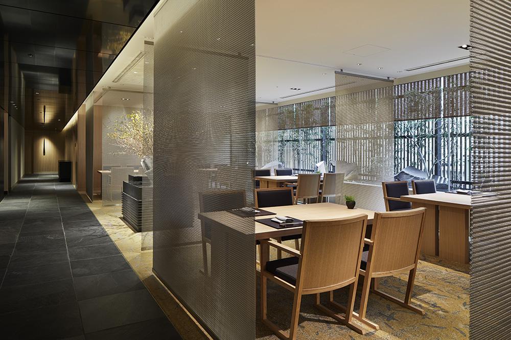 【高島屋選定品】【THE THOUSAND KYOTO】ザ・サウザンド京都 ふるさと納税ランチペアチケット（日本料理 KIZAHASHI）［ 京都 京都駅 至近 アクセス 抜群 次の千年の心地よさ 食事 チケット 人気 おすすめ ］