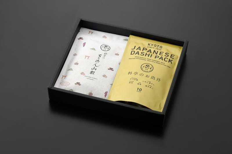 【下鴨茶寮】料亭のお出汁とちりめん山椒2色添え［ 京都 老舗 料亭 ミシュラン 御飯のお供 出汁 セット 人気 おすすめ グルメ 京料理 調味料 ギフト プレゼント 贈答 お取り寄せ 通販 ふるさと納税 ］