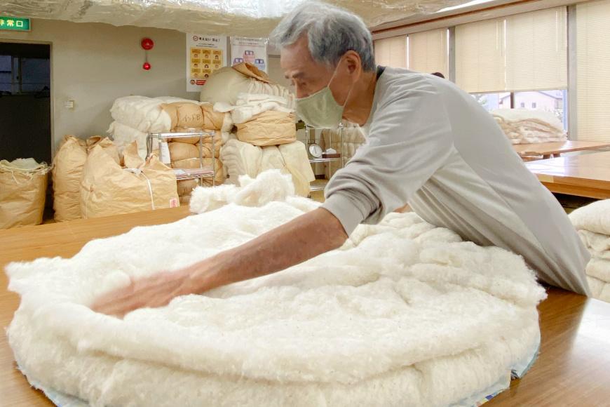 【 洛中高岡屋 】赤ちゃんが自然と笑顔になる 『せんべい座布団』（萌黄&メイズホワイト）