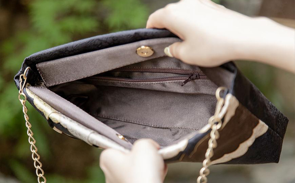 【RITOFU】Kyo-Yuzen クラッチバッグ(瑞雲・紫)｜京都 バッグ 人気 京友禅［ 京都 友禅 和 ブランド 鞄 上品 人気 おすすめ ギフト プレゼント お取り寄せ 通販 送料無料 ふるさと納税 ］