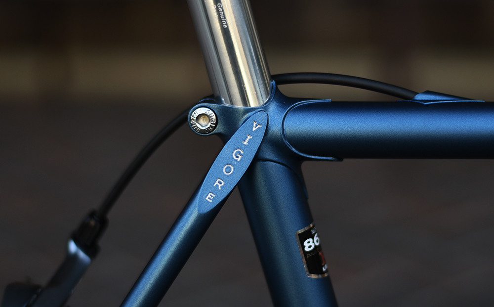 【VIGORE】ラグ付きハンドメイドロードバイク「70next」mechanical｜京都 自転車 ロードバイク 人気ブランド［ 自転車 ロードバイク クラシカル 最先端 おすすめ 高級 スポーツ アウトドア ツーリング サイクリング お取り寄せ 通販 送料無料 ふるさと納税 ］