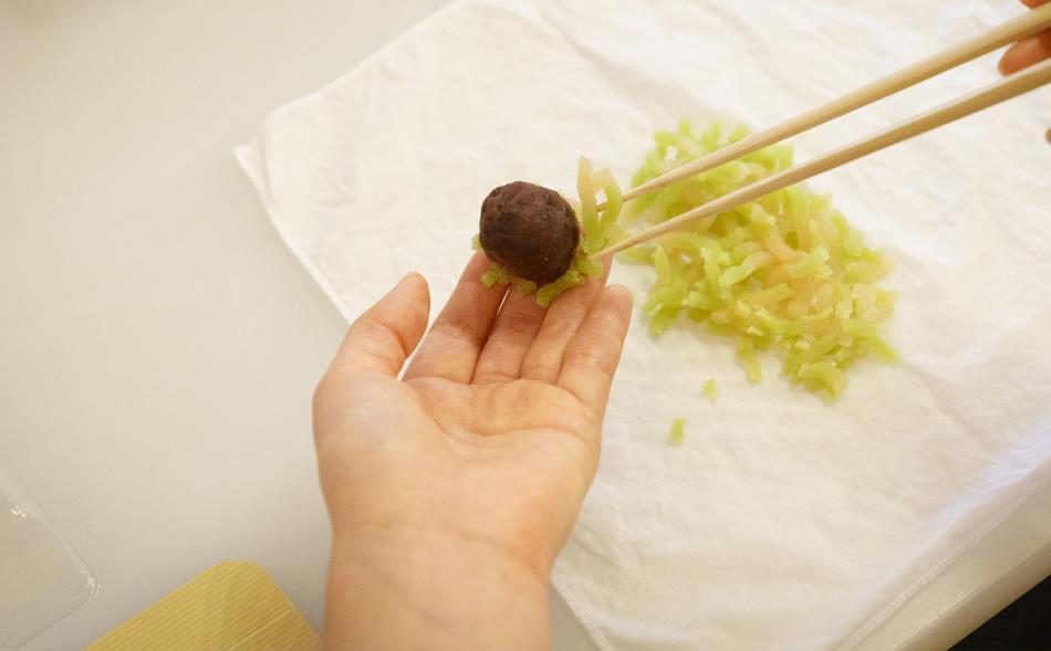 【甘春堂】和菓子作り体験の招待チケット（1名様）［ 京都 和菓子 老舗 体験 京都旅行 手作り 人気 おすすめ お取り寄せ 通販 送料無料 ふるさと納税 ］