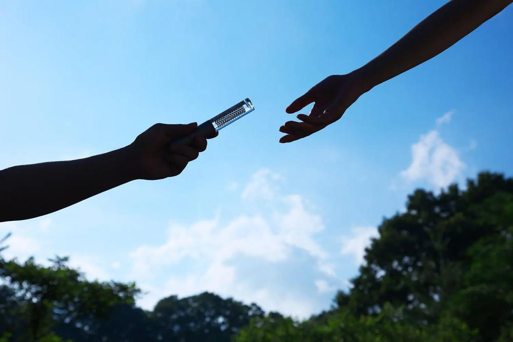 【世界初の全方位受光ソーラー】スフェラースティック（ソーラーLEDペンライト）＜ネイビー＞［ 京都 世界初 太陽電池 スフェラ―パワー ランプ アウトドア キャンプ LEDライト LED 災害用 電気 間接照明 照明 ふるさと おしゃれ かっこいい 京都 通販 送料無料 ふるさと納税 ］ 