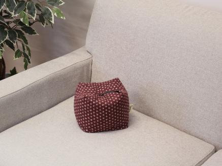 【洛中高岡屋】使い方がいろいろな寛ぎのアイテム さいころ枕（あられ紫）