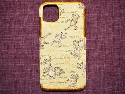 【西陣活性化を応援！】西陣織スマートフォンケース（鳥獣戯画）