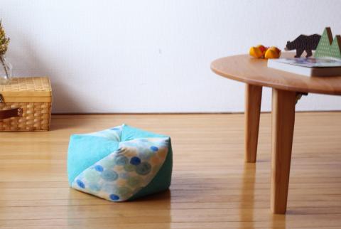 【洛中高岡屋】えがおつながる、おざぶとん『おじゃみキッズ学（がく）』（しゃぼんふゆ＆藍玉）