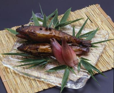 【山ばな平八茶屋】子持ち鮎旨煮