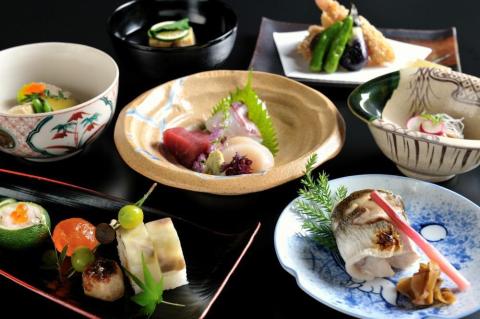 【山ばな平八茶屋】ペアランチチケット「千鳥（ちどり）」