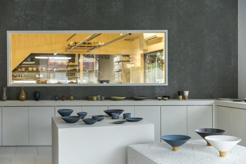 TOKINOHAの匠技に触れる楽焼体験と、リッツ・カールトン京都の極上ディナー（2名様）[ 京都 清水焼団地 体験 ホテル 非日常 食事 チケット 人気 おすすめ イベント 記念 旅行 観光 日帰り グルメ ふるさと納税 ]