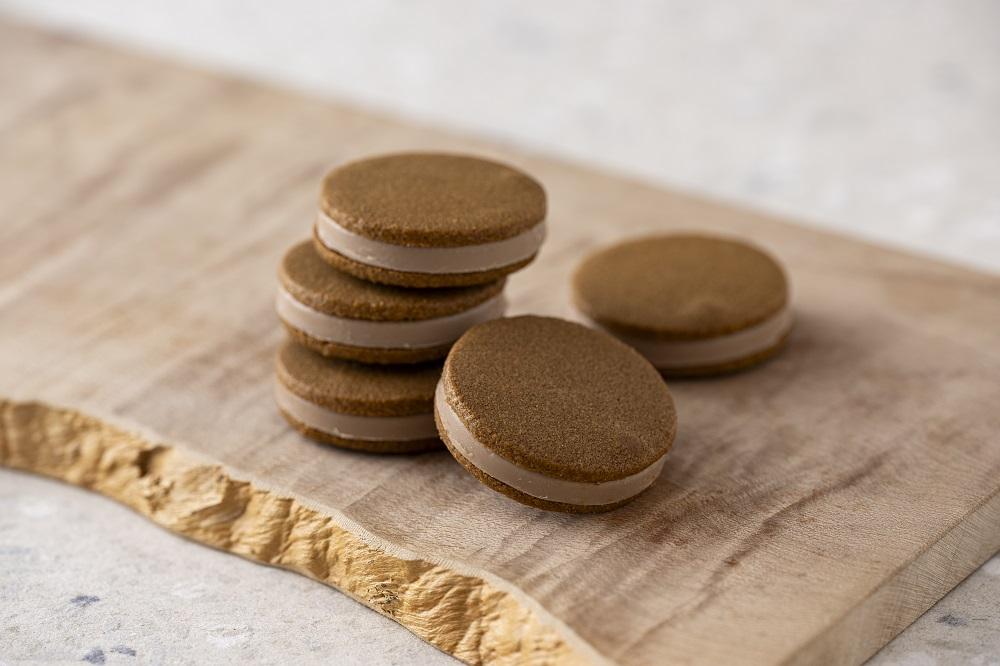 【あら、りんご。】りんごバタークッキー チョコ 5個［ りんご スイーツ お菓子 バタークッキー 林檎 人気 おすすめ お取り寄せ ギフト プレゼント 贈答 バター クッキー 青森 ］