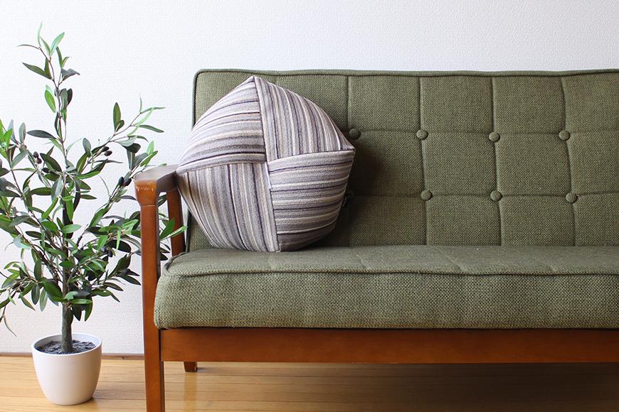 【 洛中高岡屋 】シンプルなデザインと素材感 おじゃみ座布団（グラフ・グレー）