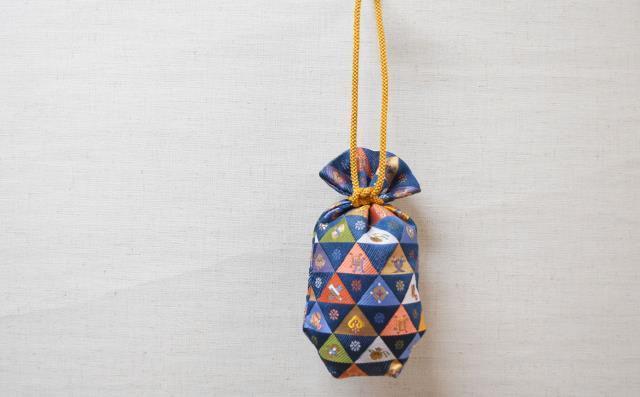 【石黒香舗】匂い袋 部屋用 吊り型巾着 掛香 （青）