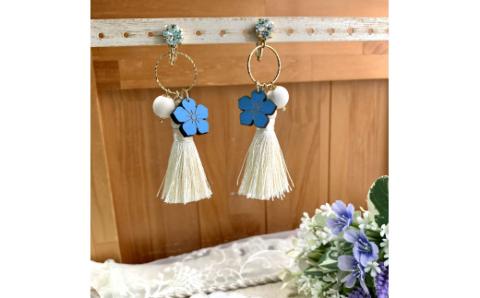 水色桔梗とタッセルの耳飾り(イヤリング) FCG061
