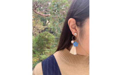 水色桔梗とタッセルの耳飾り(イヤリング) FCG061