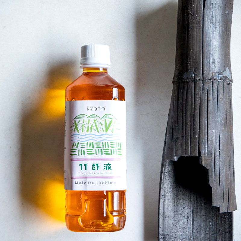 竹酢液 セット 1L 500ml×2本 ミニカップ 16個 セット 舞鶴産 孟宗竹 入浴剤 お風呂用 京都産 家庭用 風呂用 入浴 竹酢 入浴用 ちくさく液 竹さく液 たけさく たけさく液 国産