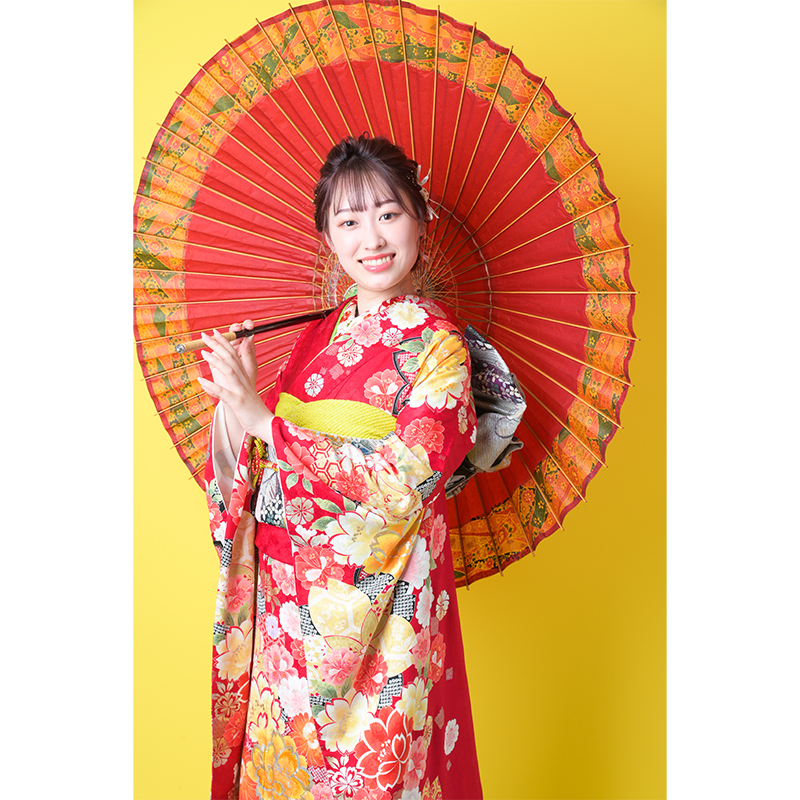 振袖撮影プラン 撮影衣装・写真撮影・六つ切り台紙・ヘアメイク・着付け