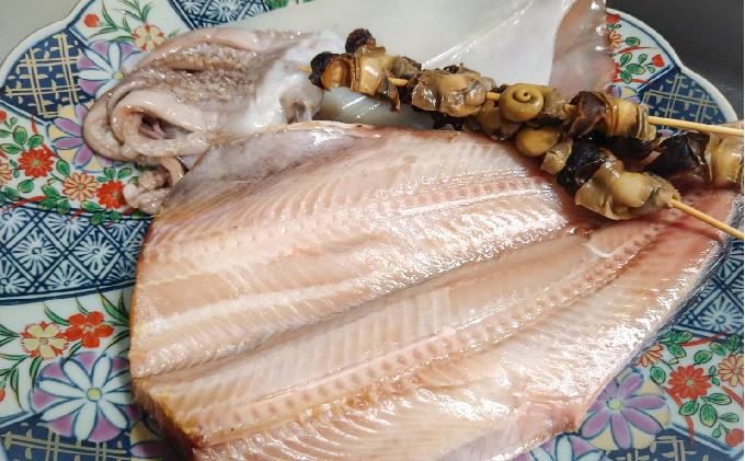 京都 ・ 天橋立 海鮮3種詰め合わせセット 特大ホッケ サザエ串 イカ一夜干し 海鮮 魚貝類 魚 サザエ いか イカ ホッケ 一夜干し