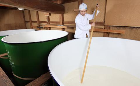 富士酢2本組ギフトセットA（K2-4）飯尾醸造 調味料 純米富士酢 富士酢プレミアム お寿司 酢の物 炒め物 純米酢 酢漬け