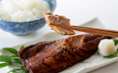 やまいち自慢、干物詰め合わせセット サバ カレイ イカ 一夜干し 桜干し みりん干し 魚 干物 ひもの 詰め合せ セット おつまみ 日本酒 肴