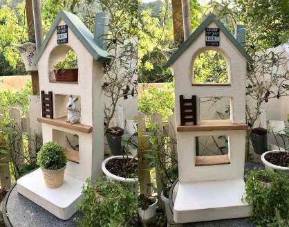 ＜Moon Rabbit＞3階建てのお家スタンド ｜ ガーデン 雑貨 庭 ガーデニング 屋外 飾り棚 インテリア雑貨 花台 フレンチナチュラル