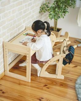 木製家具 キッズデスク【檜のおもちゃ ＩＫＯＮＩＨ】 ≪桧 つくえ ヒノキ ひのき 木育 知育≫