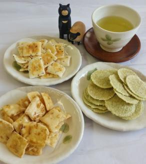 〈四季工房〉「亀岡らしさ（お野菜チップス・もち焼きあられセット）」