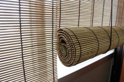 京すだれ職人の室内用いぶし竹すだれ【操作位置：右操作】
