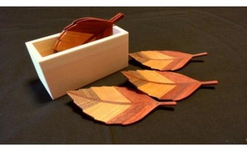 あざやか木の葉の銘々皿　桧箱入り5枚セット≪木製 桧 ヒノキ ひのき キッチン インテリア 料理 お皿≫