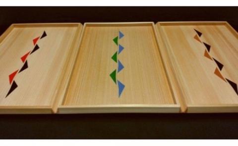 こまめに役立つ桧のトレー(三角文様)≪木製 桧 ヒノキ ひのき キッチン お盆 おぼん オボン インテリア トレイ≫