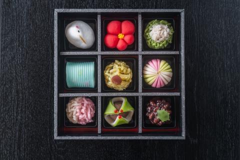 お正月を彩る 京菓子 おせち【2025年12月下旬～順次発送】京都府「現代の名工」あずきの里謹製【JO-9】 ｜ 正月 新春 お祝い 贈答 進物 ※離島への配送不可