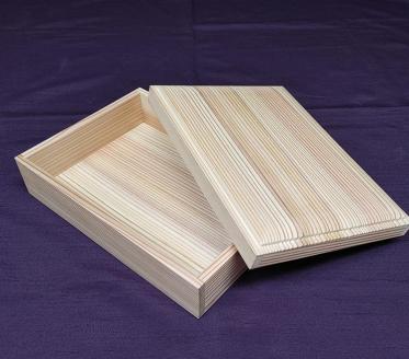 杉の玉手箱【木箱】 木の香アート『まどころ』