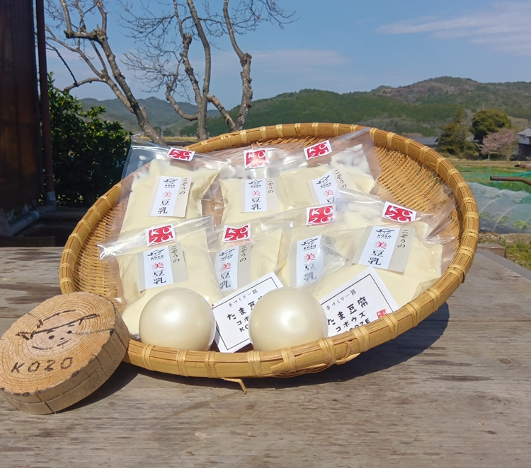 【4回定期】続ける美豆乳7袋＋たま豆腐2球 毎週発送 無調整 成分無調整 定期 朝 国産大豆 健康 タンパク質 栄養 soy milk ソイミルク 小分け 飲料 グルメ おすすめ お取り寄せ 京都 セット※北海道・沖縄・離島への配送不可