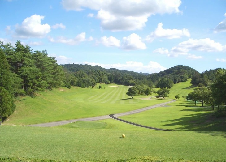 亀岡カントリークラブ利用補助券A3,000円相当分×10枚