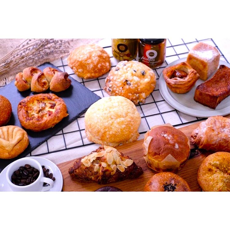 訳あり 店主おまかせロスパン18個セット 定番 本格的 パン 厳選 小麦 手作り 京都 冷凍 詰め合わせ ギフト おすすめ 人気 冷凍パン 朝食 パン好き ベーカリー 毎日楽しめる